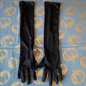 Women’s Black Costume Gloves